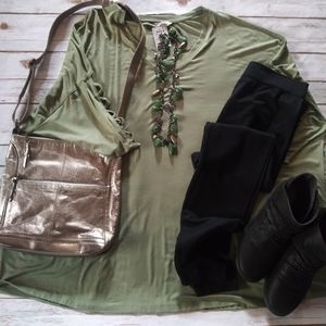 Women's 4XL Sage Peep Arm Top